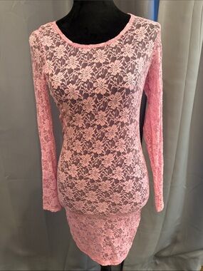 Forever 21 Two Piece Pink Lace Sleep Dress w/Panties.